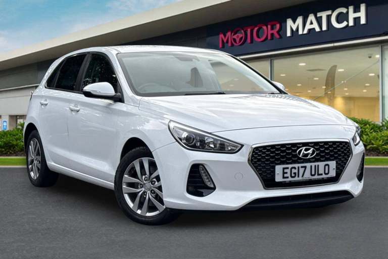 2017 Hyundai i30 1.4 T-GDi Blue Drive SE Nav DCT Euro 6 (s/s) 5dr ...