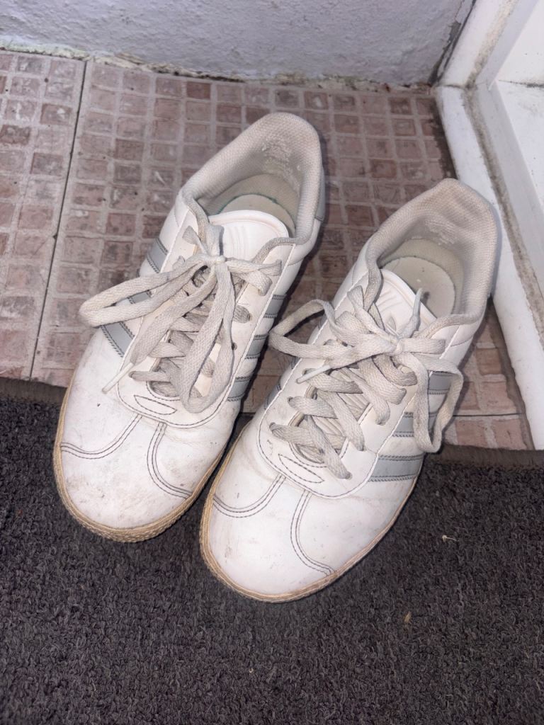 Adidas Gazelles 