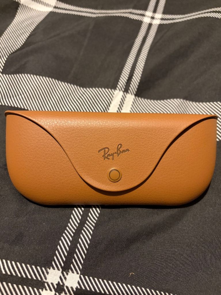 Ray-ban Meta Gen 2 Sun glasses and case 