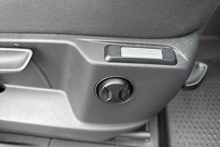 2024 Volkswagen Caddy 2.0 TDI 102PS Commerce Pro Van [Tech Pack] PANEL VAN DIESEL Manual