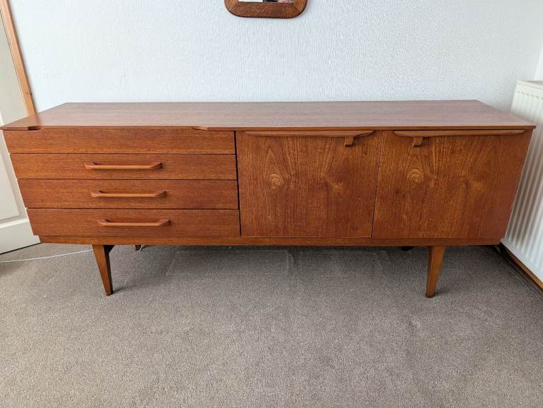 Beautility REGD. Retro Sideboard 