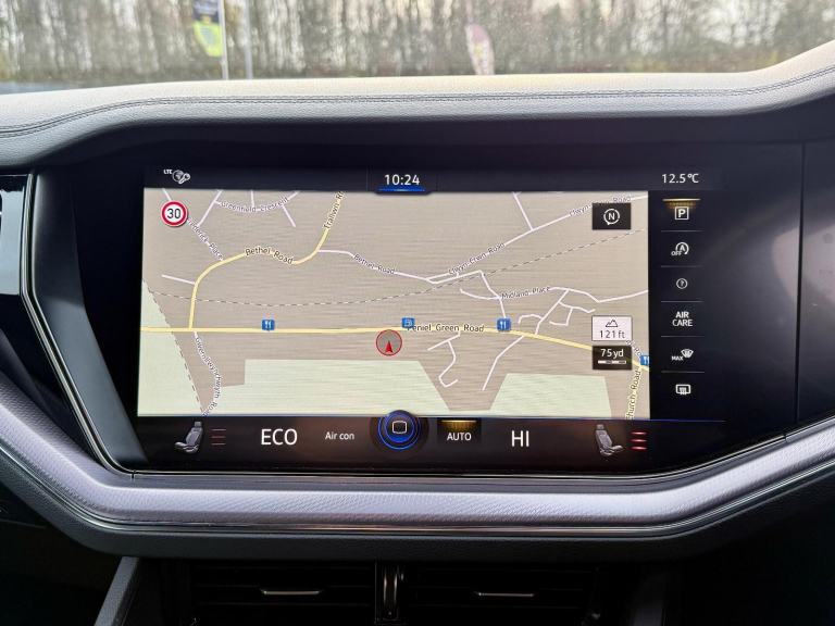 2019 Volkswagen Touareg 3.0 TDI V6 R-Line Tech 4Motion **Stunning Example**