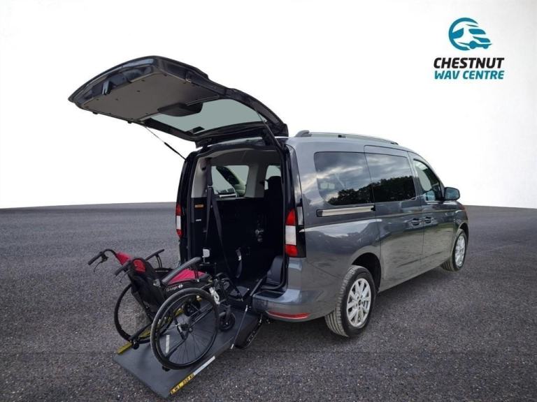 Ford Tourneo Connect WAV Wheelchair Access Automatic Ramp & Boot 4 Seats 2024