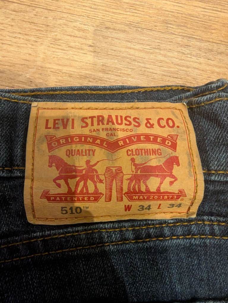 Levi 510's 34W 34L