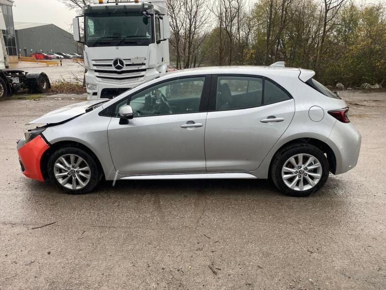 2024 74 REG TOYOTA COROLLA ICON 1.8 HYBRID ELECTRIC DAMAGED SALVAGE 