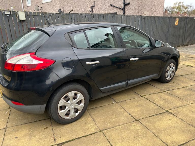 Renault, MEGANE, Hatchback, 2011, Manual, 1598 (cc), 5 doors