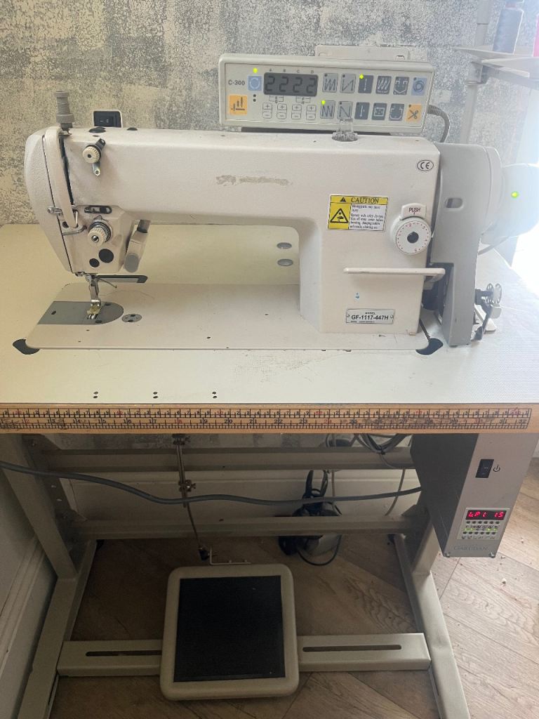 Heavy duty Sewing machine 
