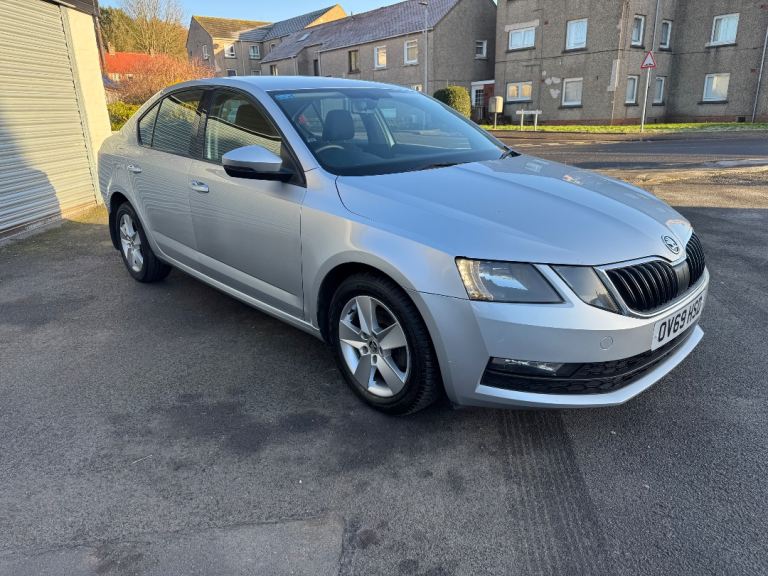 Skoda, OCTAVIA, Hatchback, 2019, Manual, 1598 (cc), 5 doors