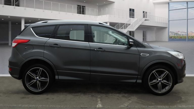 2016 Ford Kuga 2.0 TDCi Titanium X Sport 5dr ++ PANROOF / NAV / LEATHER / ULEZ ++ HATCHBACK Diese...