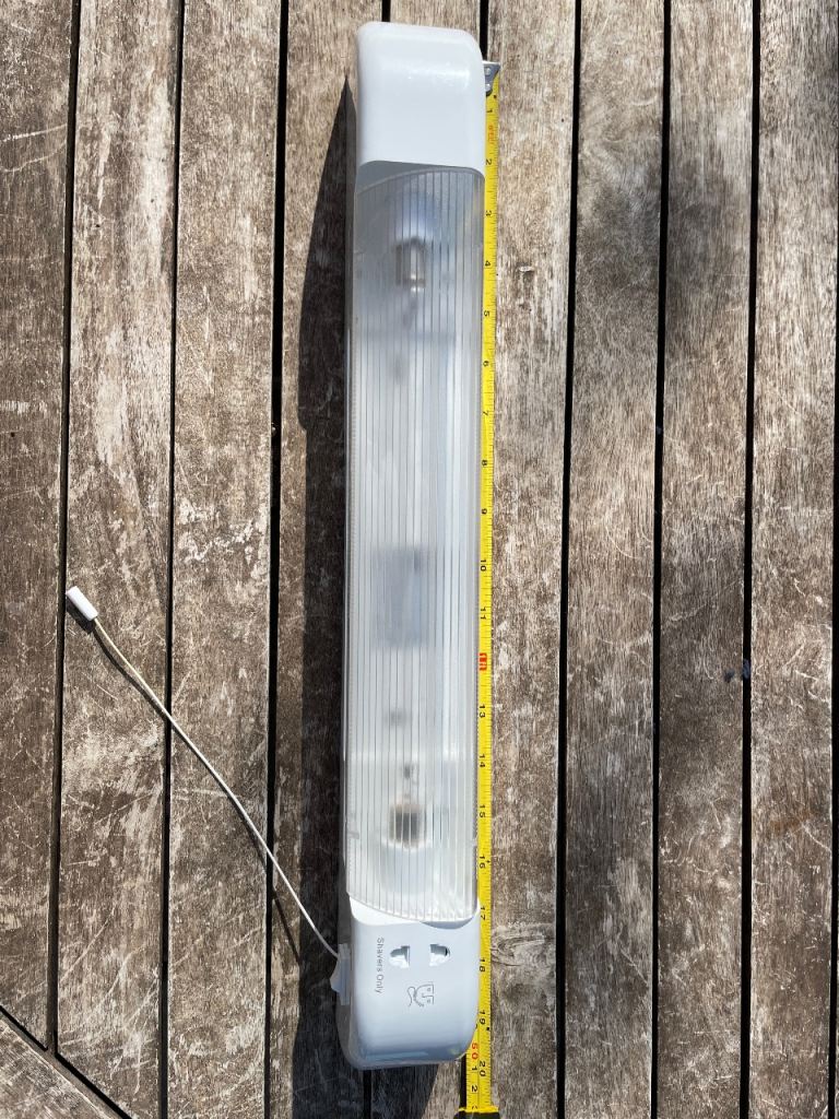 Bathroom Light – White, Good Condition