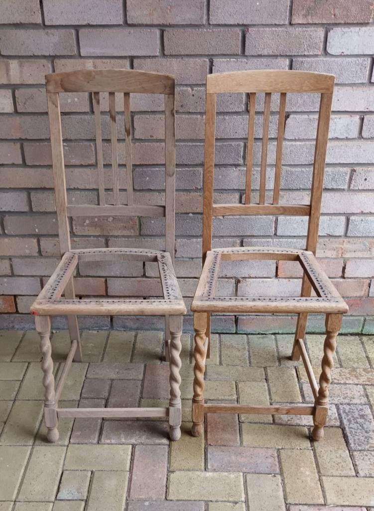 2 Oak Dining Chairs