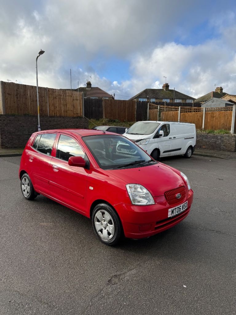 Kia picanto automatic 1.0 small engine 