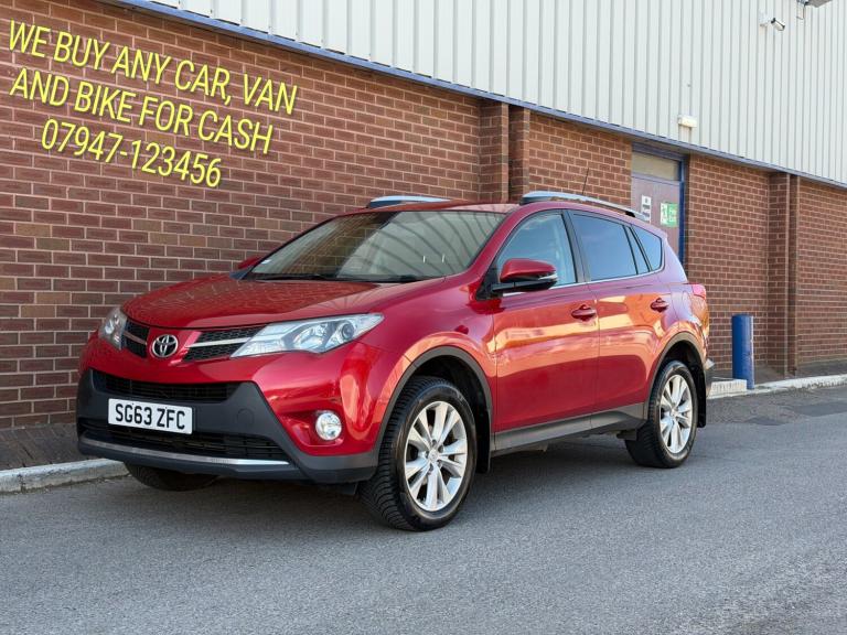  2013 (63) TOYOTA RAV 4 2.2 D-4D Invincible 5dr