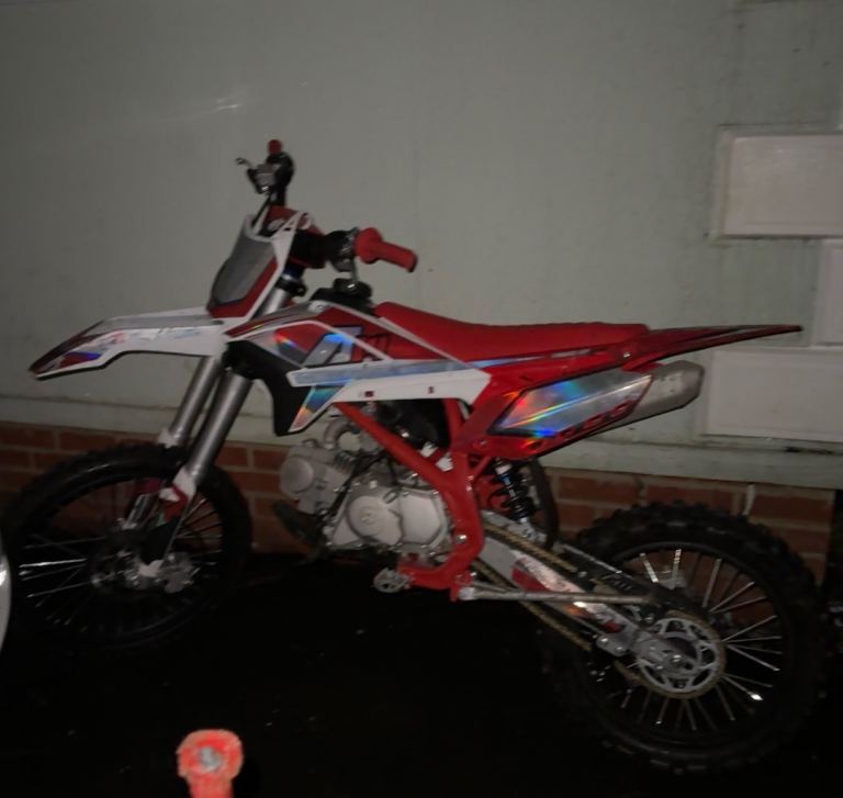Thunder 140 pitbike