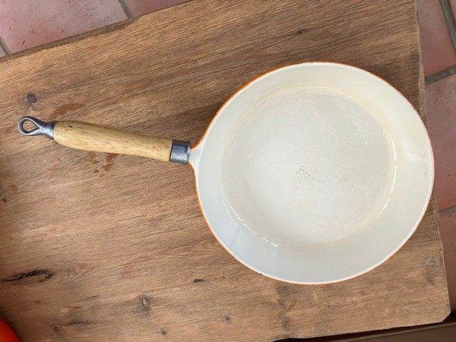 Le Creuset 26 cm frying pan