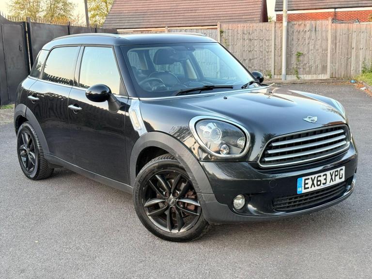  MINI Countryman 2.0 Cooper D Auto Euro 5 5dr Diesel Automatic