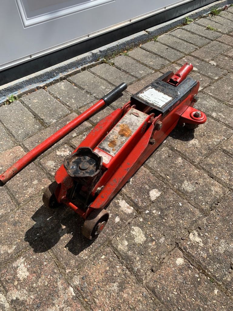 Trolley jack