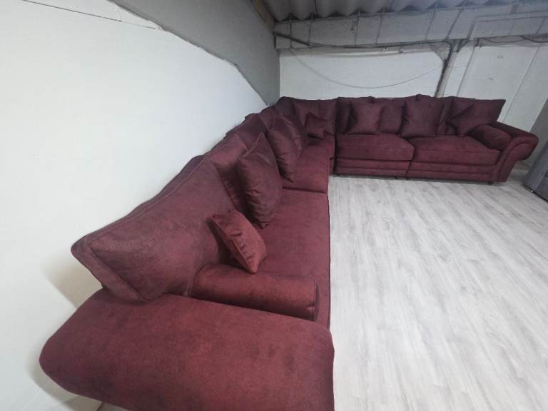 9 xl seats sofa 