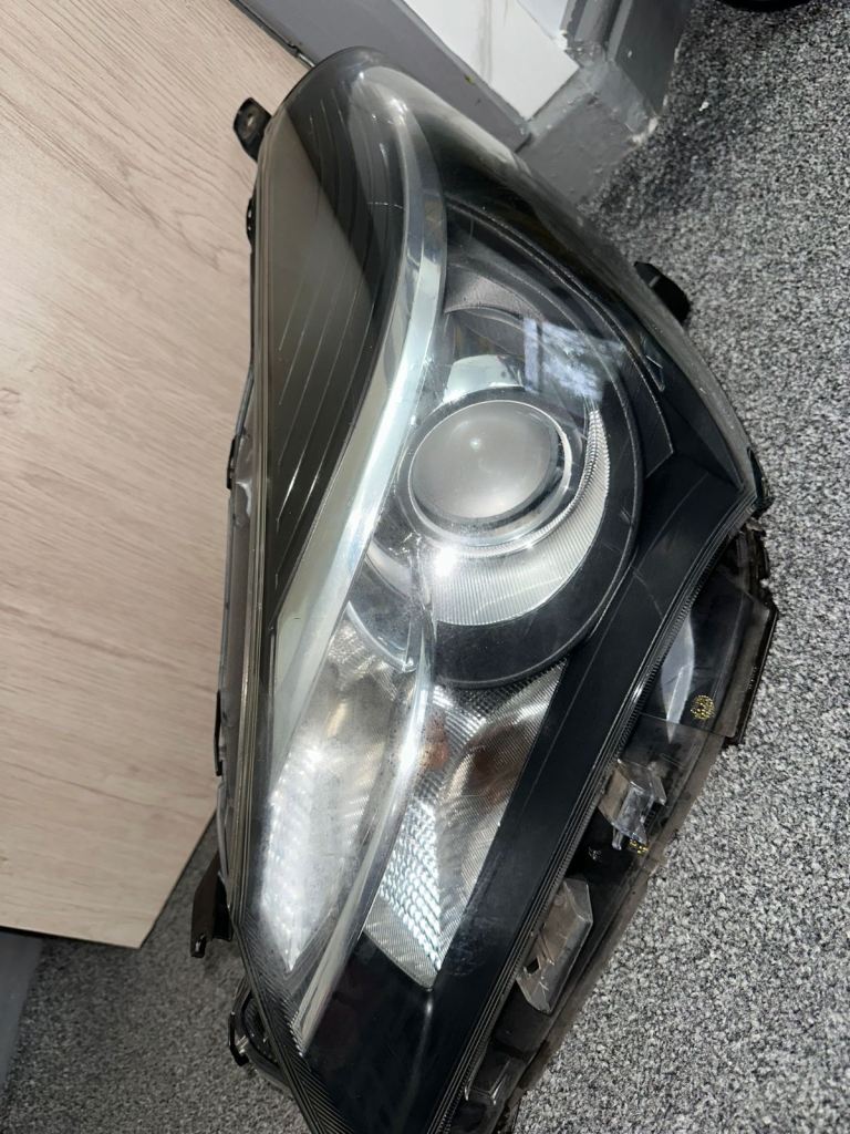 Toyota Yaris Headlights 