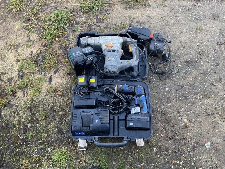 Cased 18v Cordless Drill, Titan Power Tool and Other Items