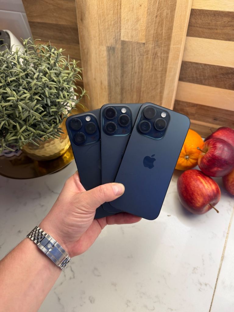 iPhone 15 Pro Max 256gb Blue Unlocked | in East End, Glasgow | Gumtree