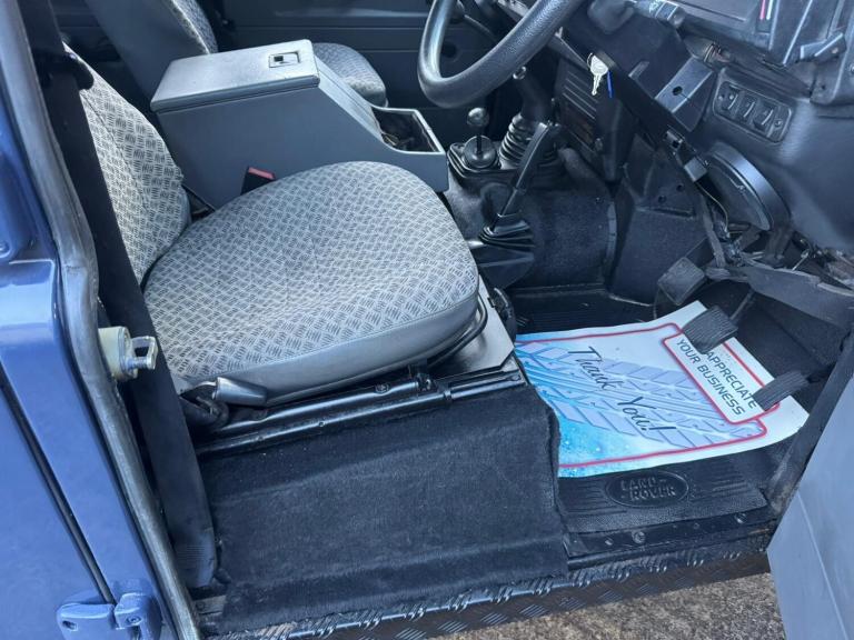 2000 Land Rover Defender Hard Top Td5 PANEL VAN DIESEL Manual