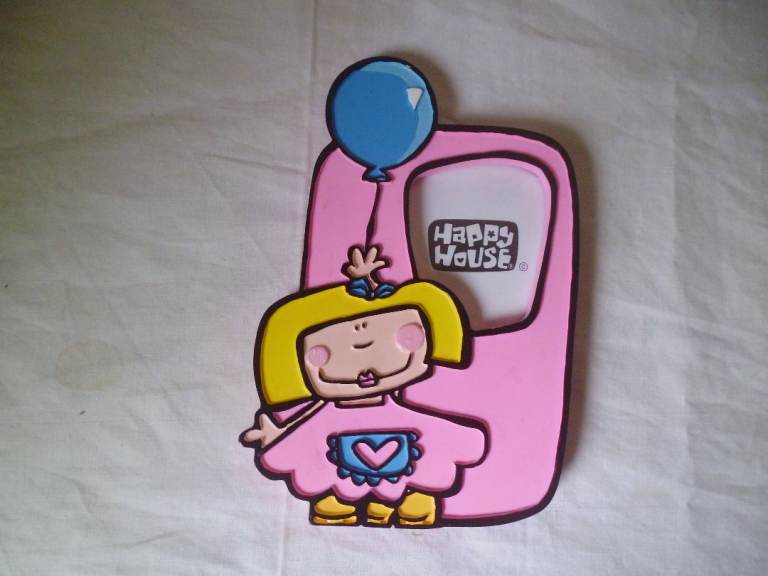 HAPPY HOUSE 'GIRL WITH BALLOON' PICTURE FRAME.