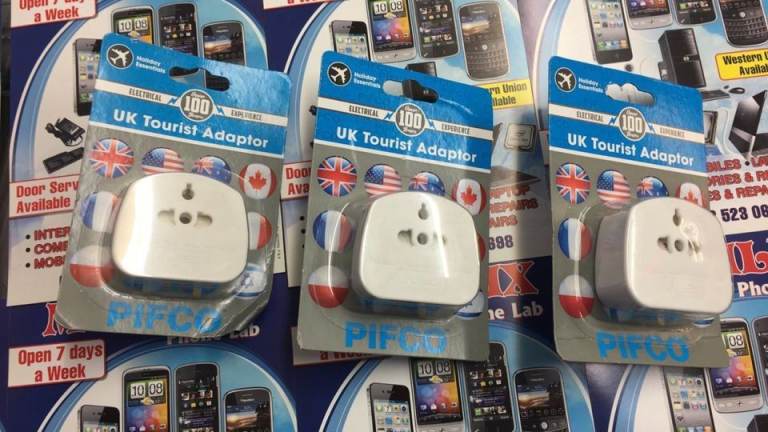 UK Tourist Adapter Travel Adapter UK to Europe and Europe to UK