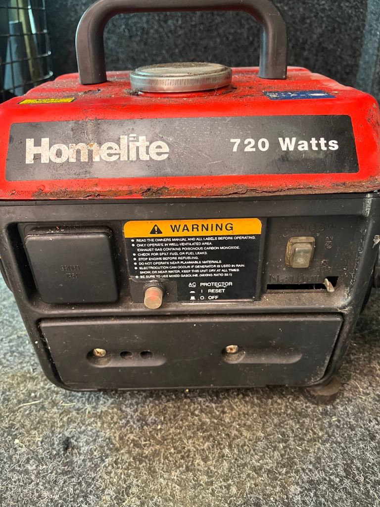 Homelite 720 wat petrol generator 