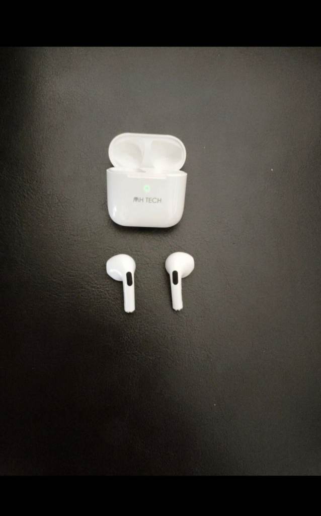 MH Tech Earbuds