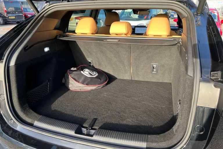 2025 MG MG HS 1.5 T-GDI 24.7kWh Trophy SUV 5dr Petrol Plug-in Hybrid Auto Euro 6 (s/s) (2 SUV Hyb...