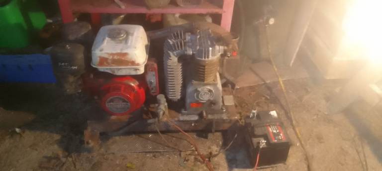 Honda petrol air compressor 