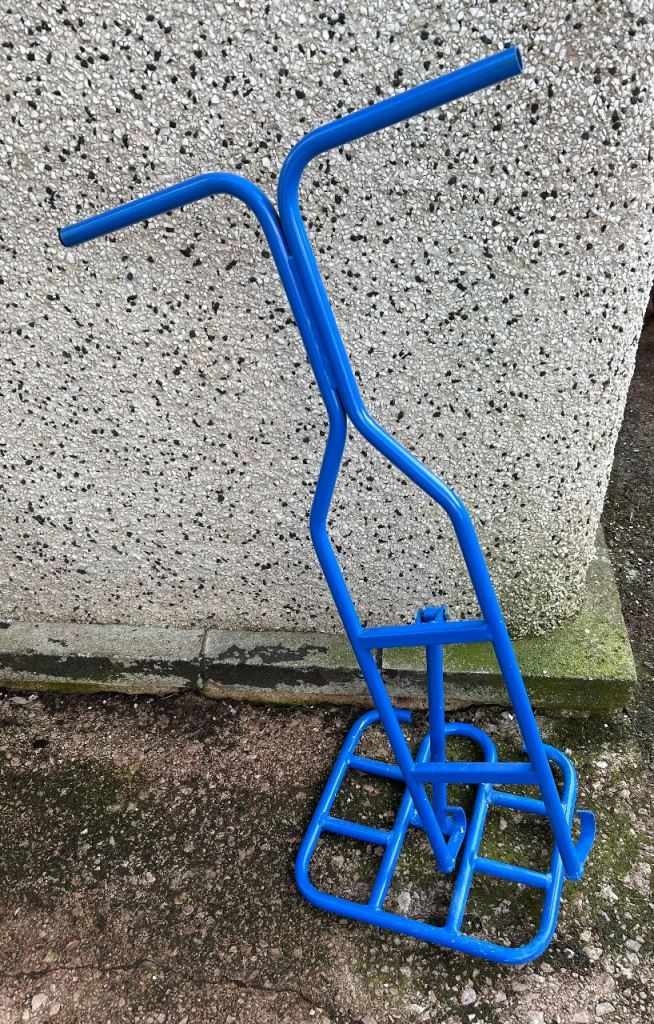 Wheelie bin compactor/ crusher 