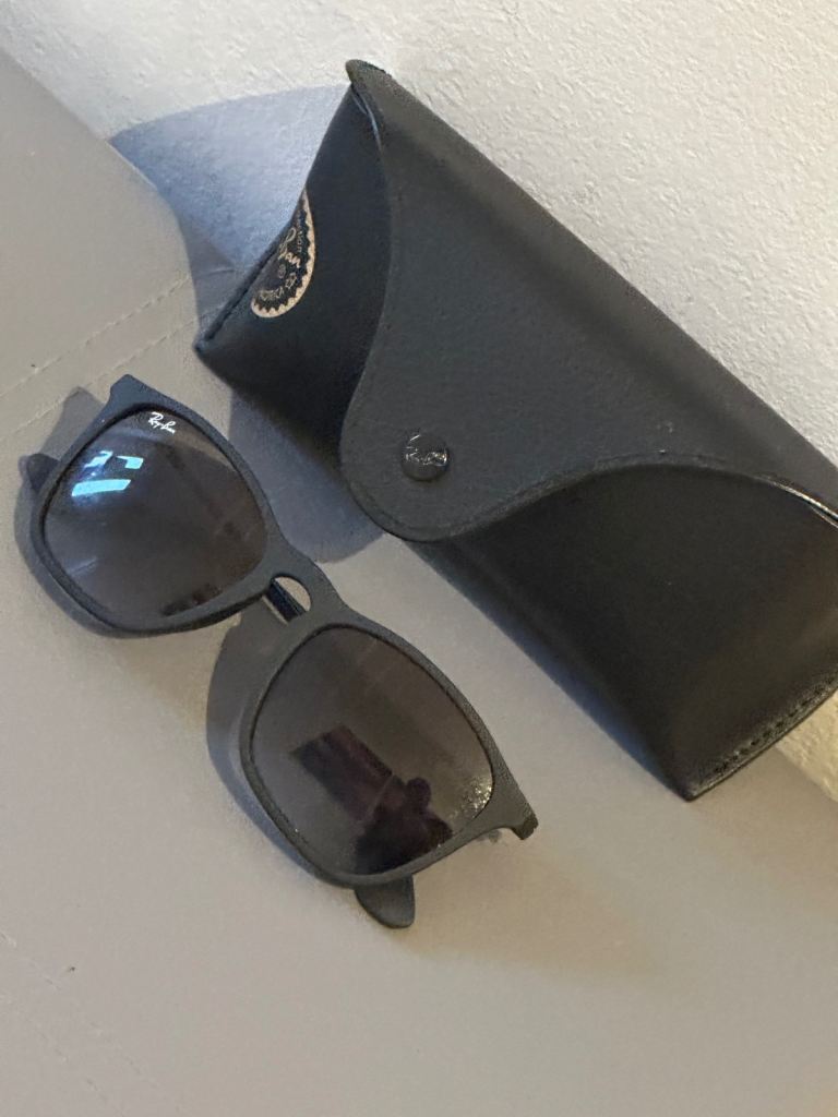 Ray-Ban RB4187 Chris Sunglasses – Matte Black – Unworn 