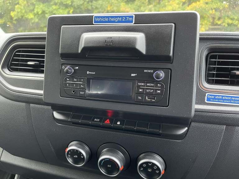 2021 Renault Master ZE 56KW FWD 3T1 L2 H2 ED MESS CREW CAB Unlisted Electric PANEL VAN Electric M...