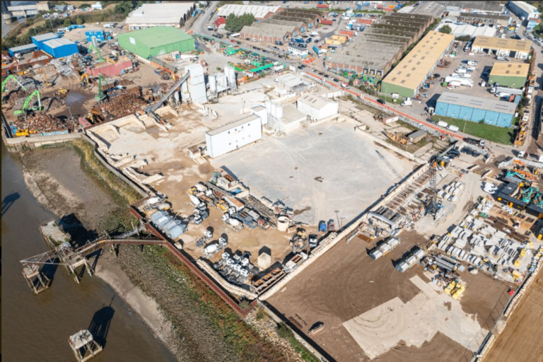 Yards for rent from 5000sq ft to 40,000 sq ft Barking Riverside