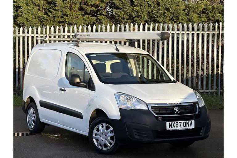 2017 Peugeot Partner BlueHDi 854 Professional Panel Van Diesel Manual