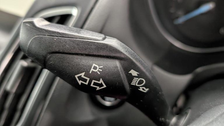 2015 Ford Focus 1.5 TDCi 120 Titanium X 5dr HATCHBACK DIESEL Manual