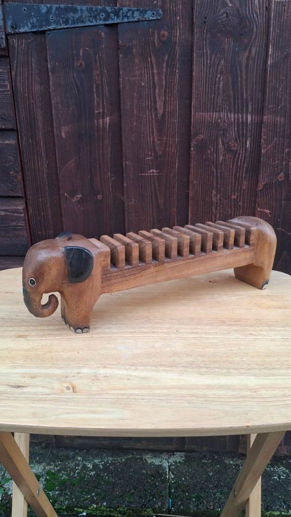 Vintage Elephant Wooden Carved Wood African Animal Table Decor Cd rack