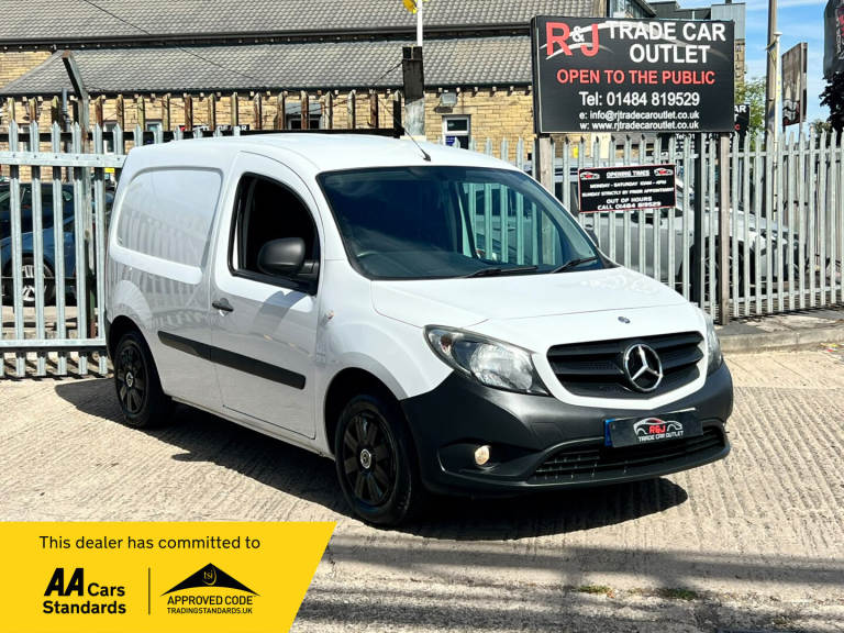 2018 Mercedes-Benz Citan 109 CDI BLUEEFFICIENCY Panel Van Diesel Manual