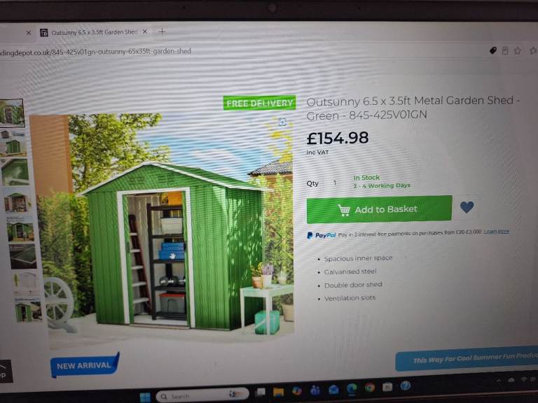 Metal garden shed green  brand new  still in box  6.5 x3.5 