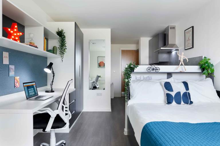 Studio Apartment in Murrayfield Area