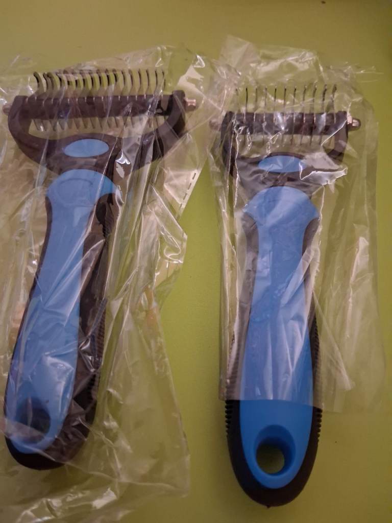 X 2 Cat or Dog grooming brushes