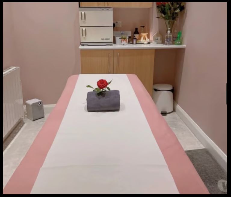 Thai massage and aromatherapy 