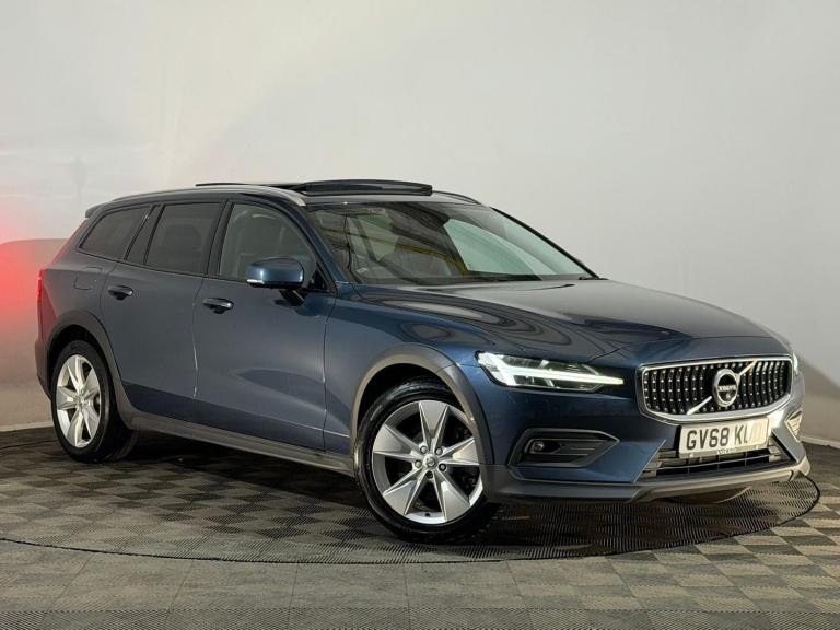 2018 68 VOLVO V60 CROSS COUNTRY D4 2.0 DIESEL AUTOMATIC AWD ESTATE 1 PREV OWNER