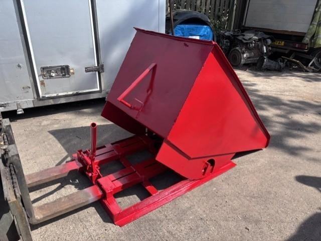 FORK LIFT TIPPING SKIP TIPPING SKIP 