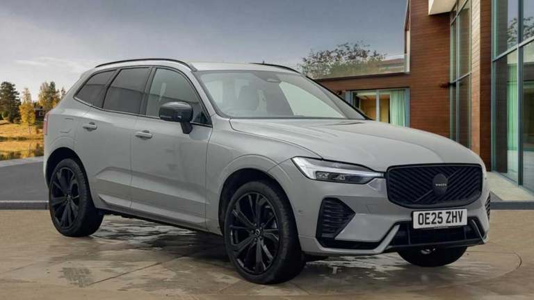  Volvo XC60 2.0 B5 MHEV Plus Black Edition SUV 5dr Petrol Hybrid Auto AWD Euro 6 (s/s)  Petrol/El...