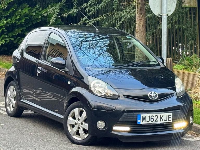 2013 Toyota AYGO 1.0 VVT-i Fire 5dr [AC] HATCHBACK Petrol Manual
