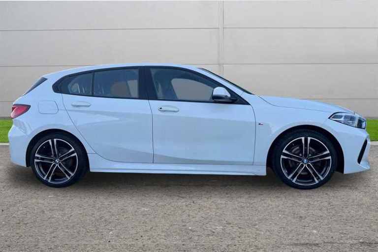 2022 BMW 1 Series 118I [136] M SPORT 5DR [LIVE COCKPIT PROFESSIONAL] Hatchback Petrol Manual