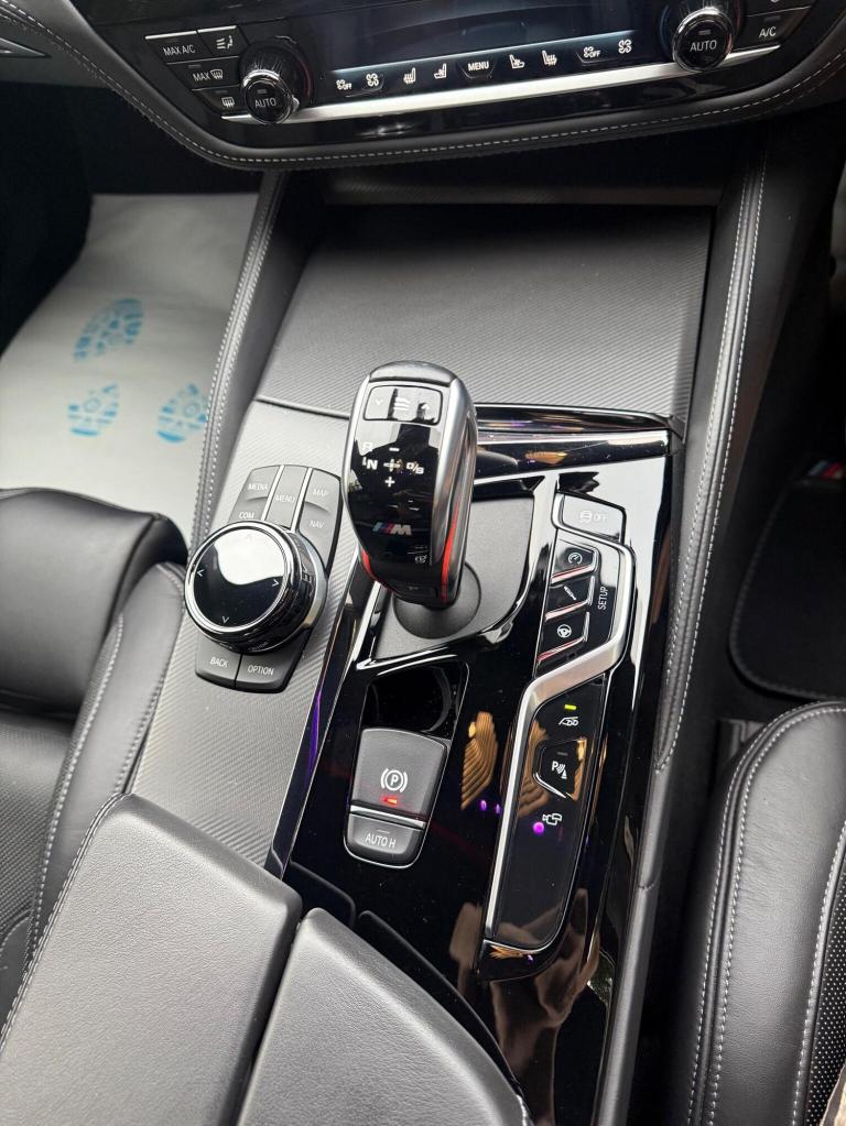 BMW M5 4.4i V8 Competition Steptronic xDrive Euro 6 (s/s) 4dr 2018